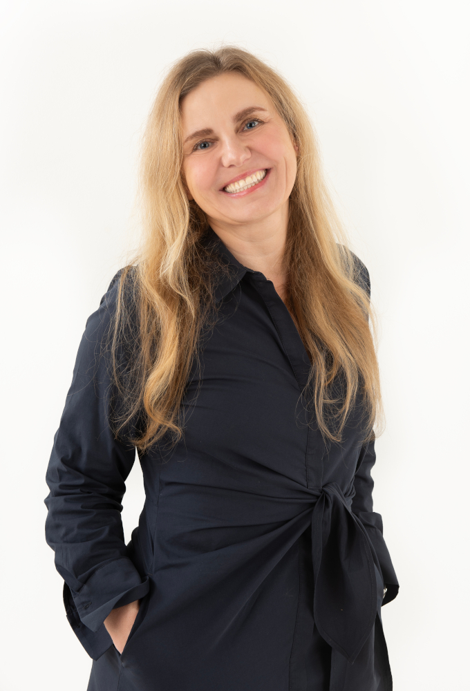 Karolina Lewestam